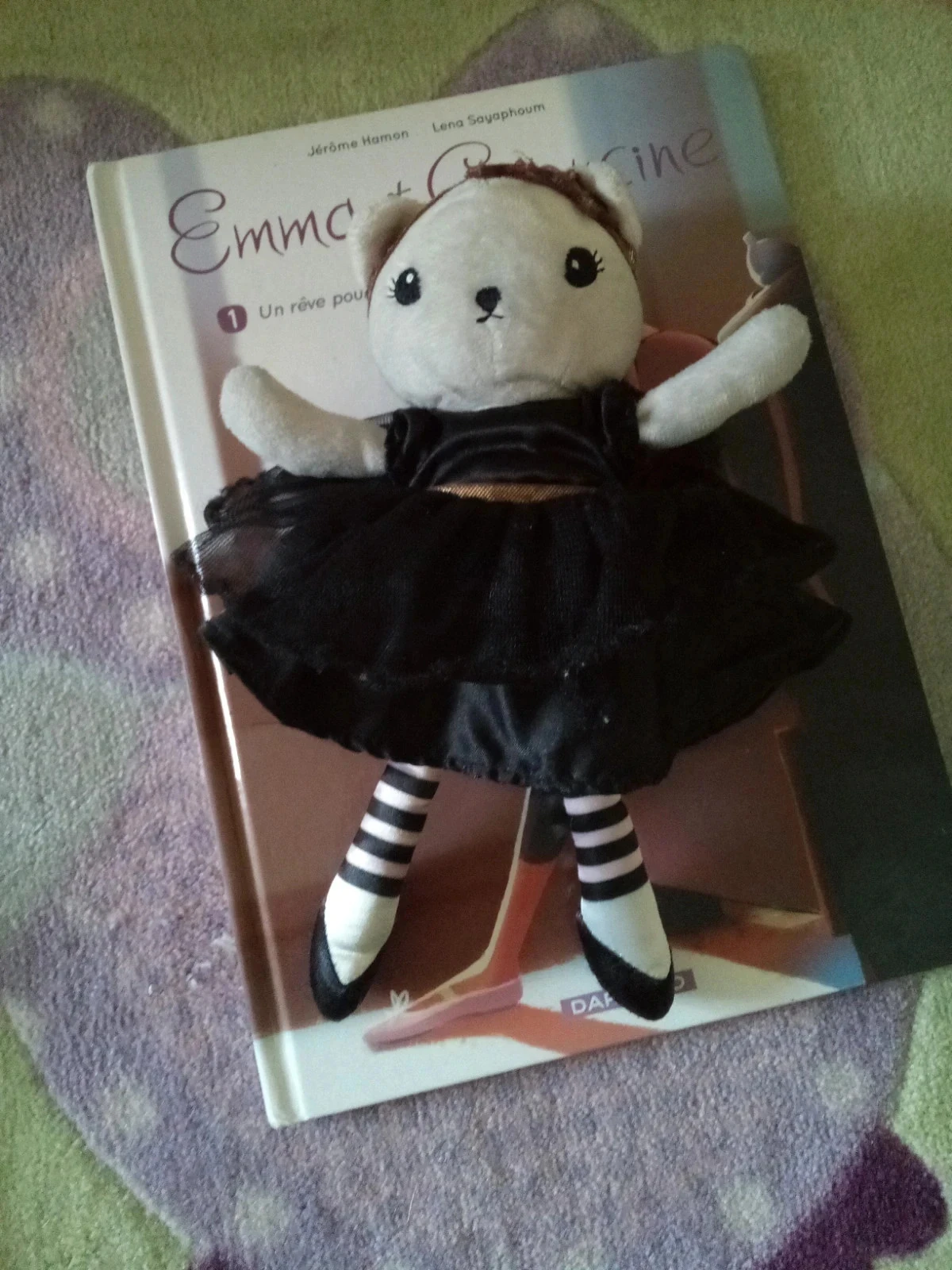 Bd Emma et Capucine 1 + peluche – photo 3